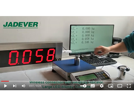 مقياس jadever يتصل بجهاز العرض عن بعد وجهاز الكمبيوتر في نفس الوقت